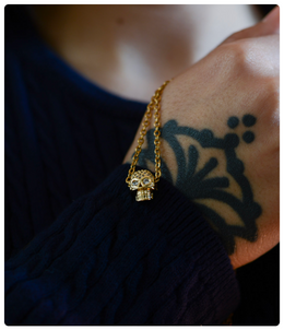 Collar calavera
