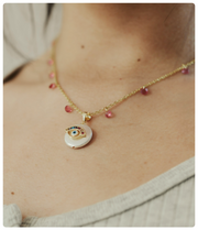 Collar ojo rosa y nacar