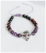 Pulsera de Piedras Naturales con Máscara en Rodio – Misterio, Fuerza y Flow 🔮🖤